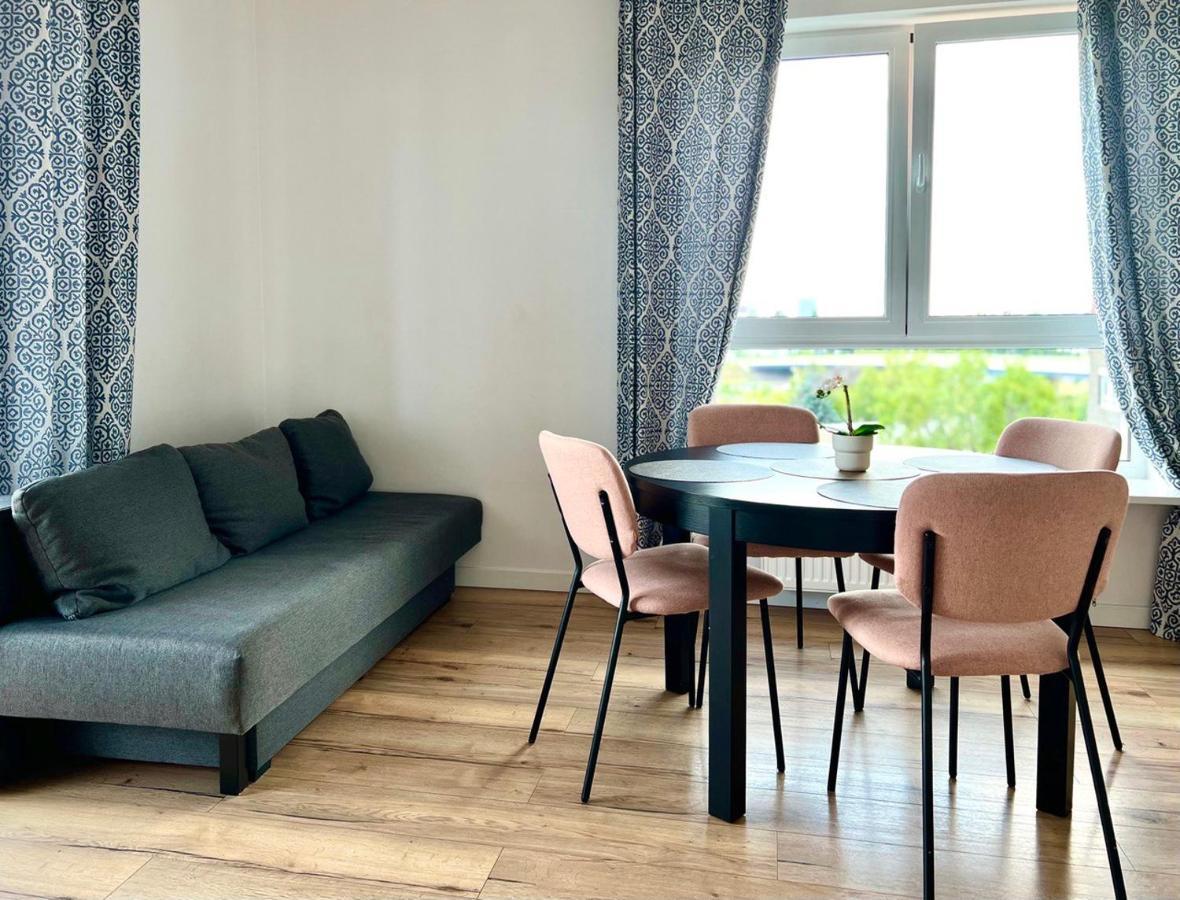 K22 Large Family Apart Komputerowa Varşova Dış mekan fotoğraf